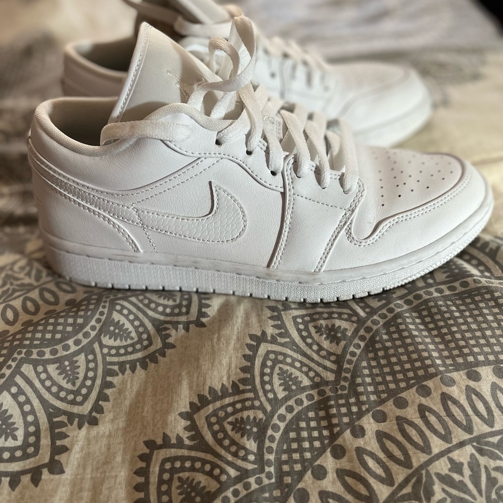 Air Jordan Nikes , mint condition, wore once